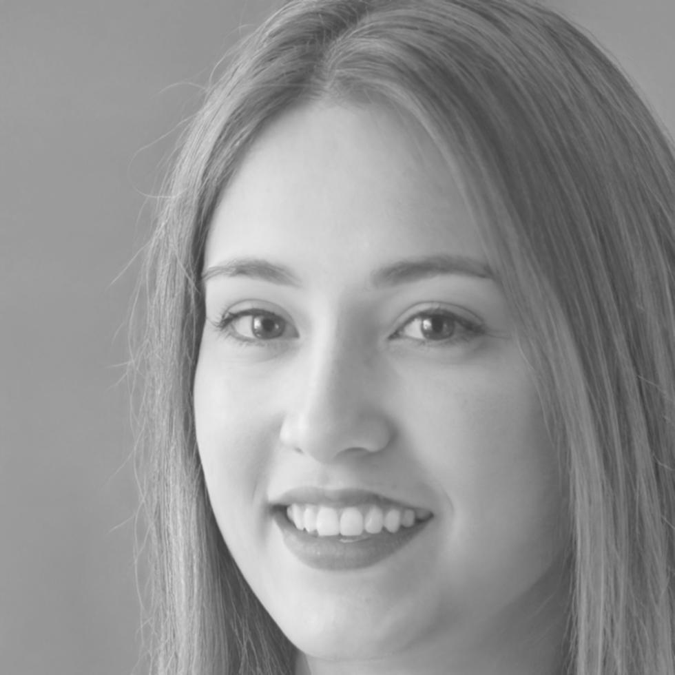 Sarah Chen, Senior Financial Analyst